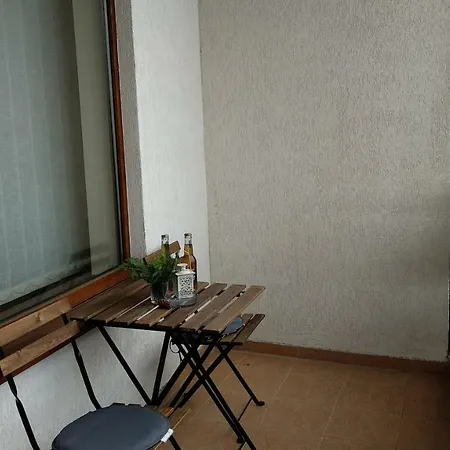 Pine Tree D34 بانسكو