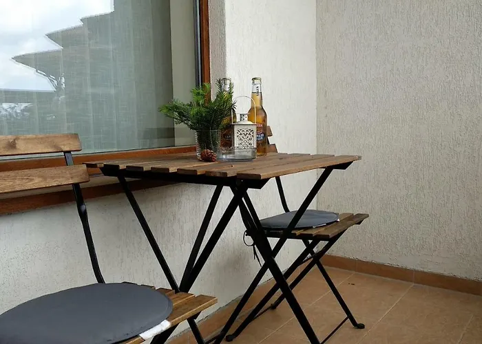 Pine Tree D34 班斯科