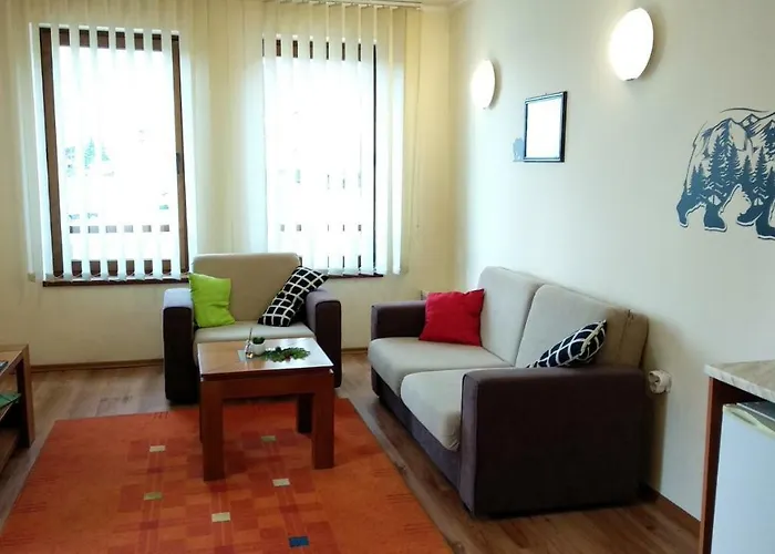 Pine Tree D34 Apartment *